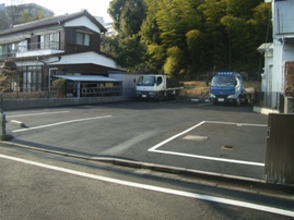 [月極駐車場（当社管理物件）]